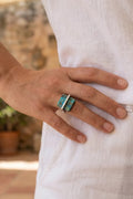 Anillo de turquesa cuadrado
