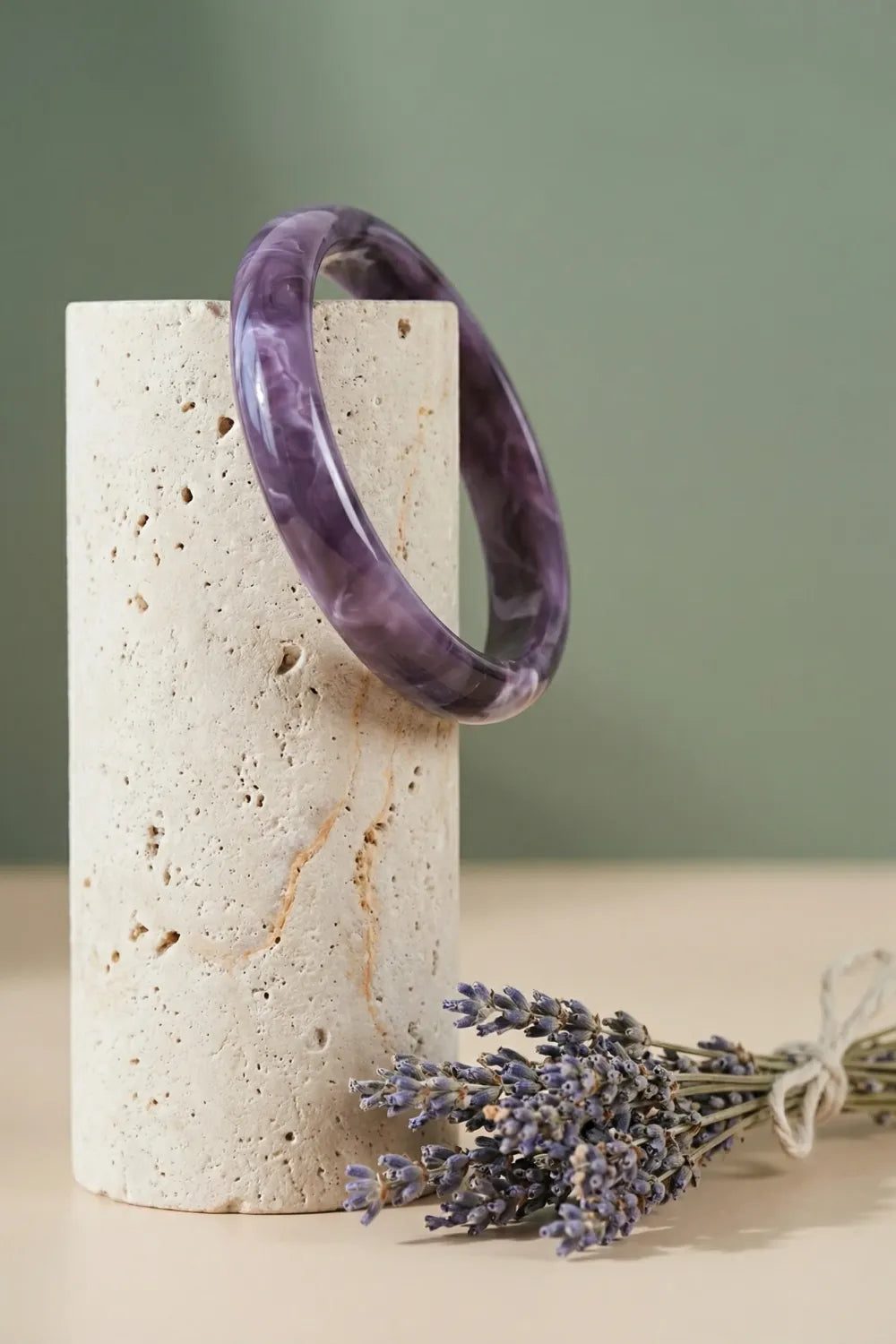 Brazalete de amatista tipo aro