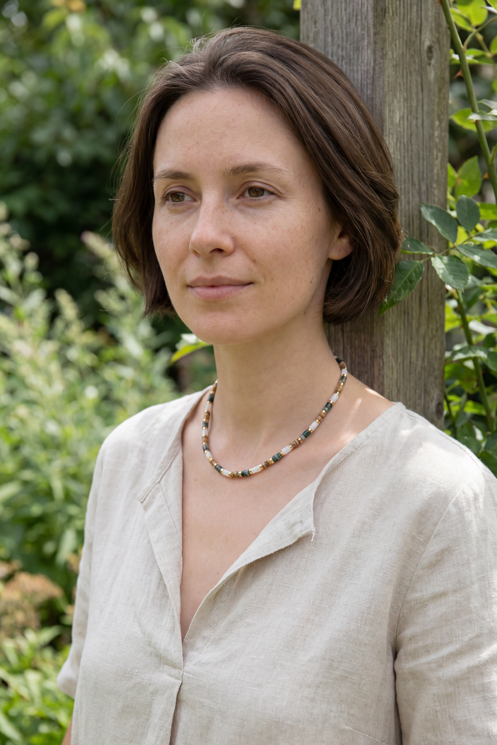 Collar bohemio de piedras naturales
